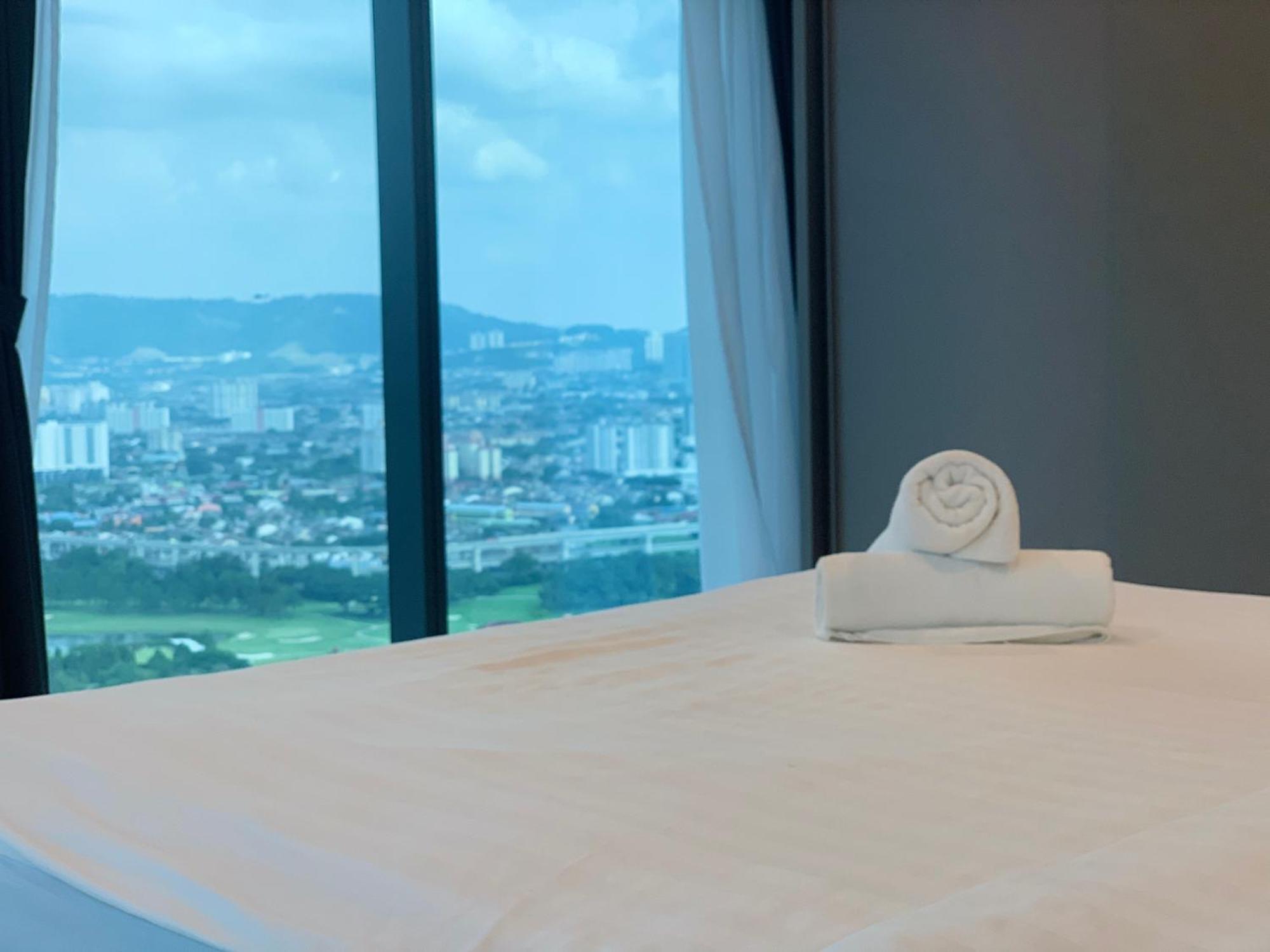 Pangsapuri Eaton Sky Residences Klcc Kuala Lumpur