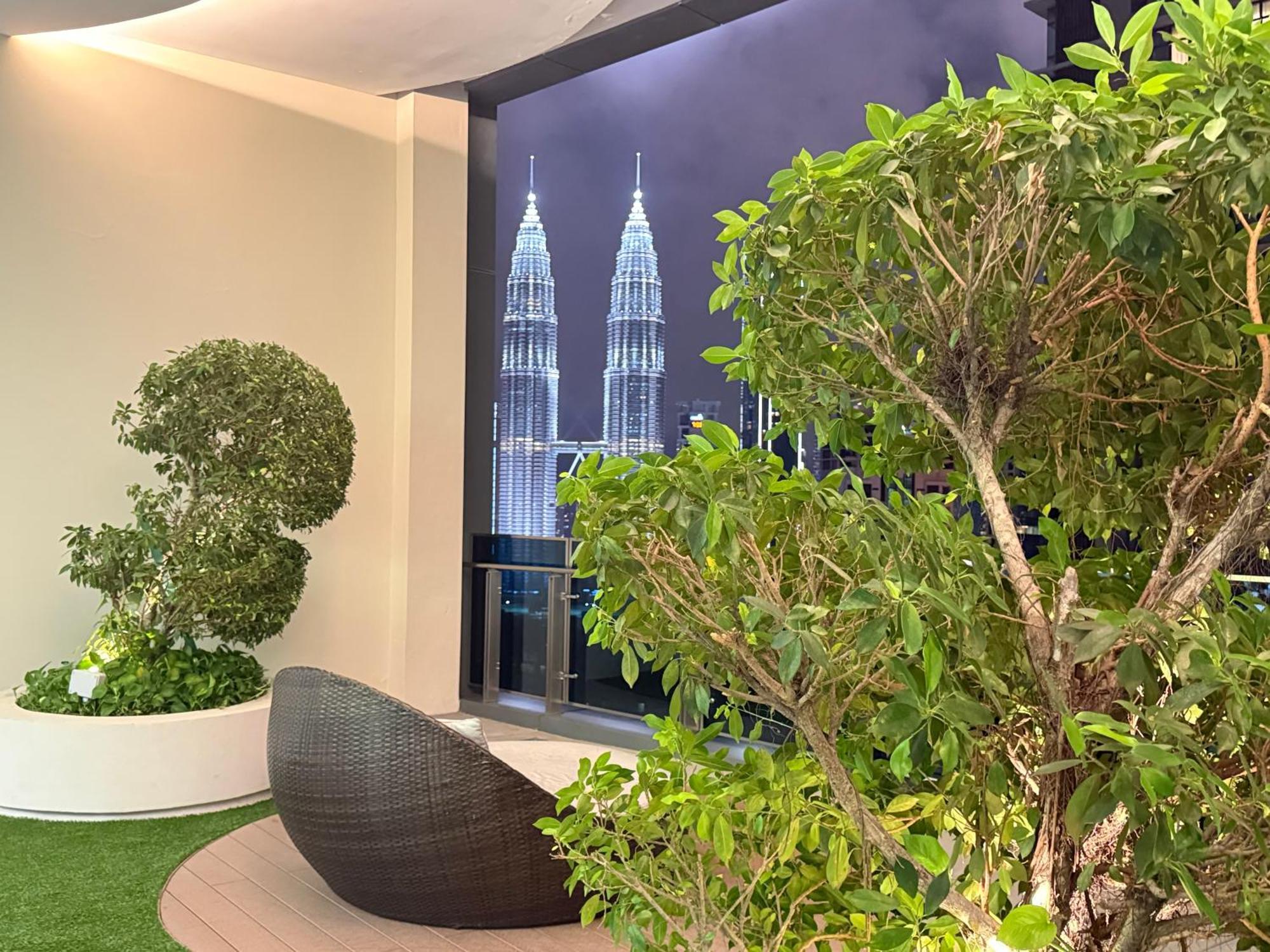 Eaton Sky Residences Klcc * Kuala Lumpur