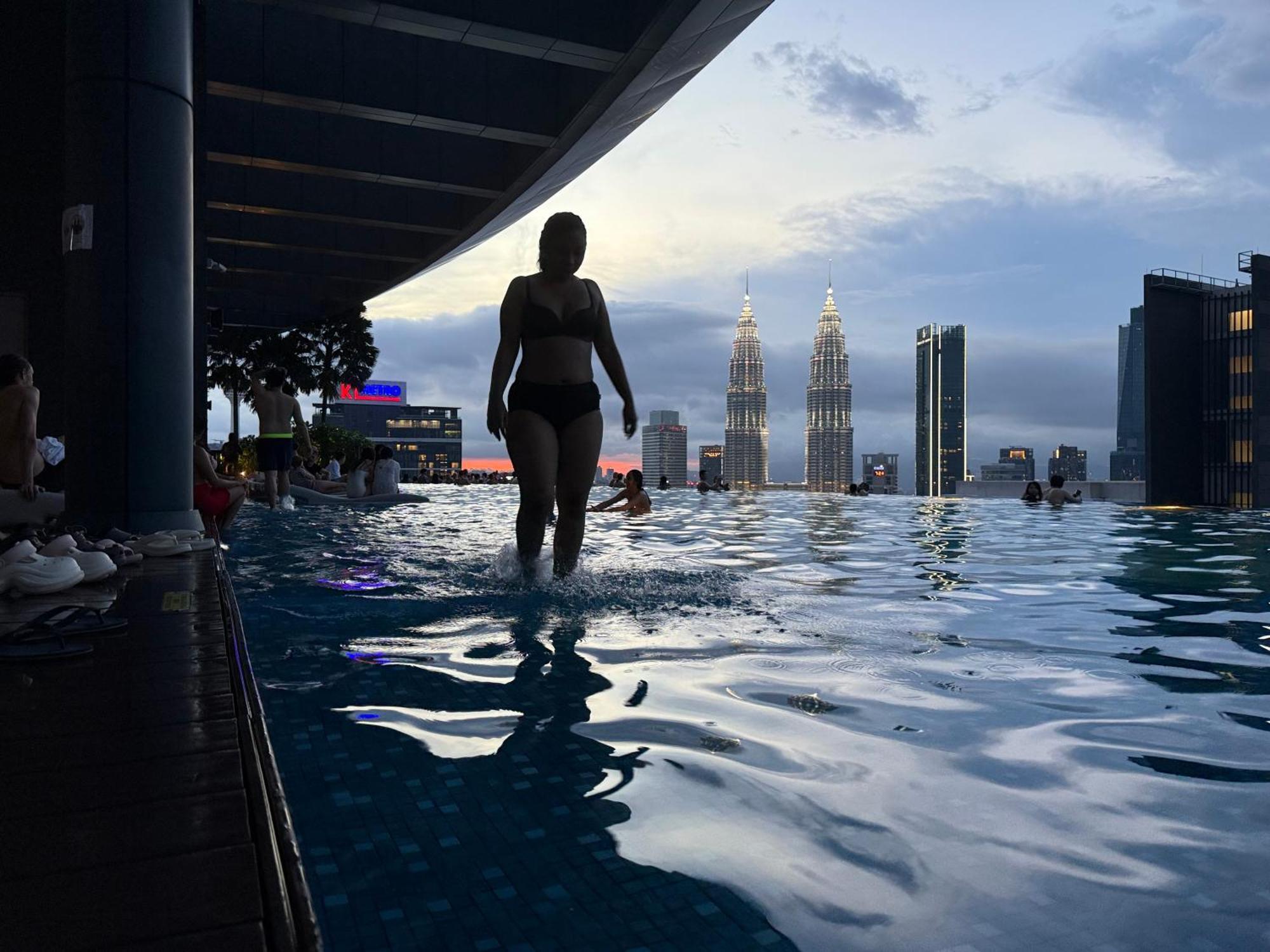 Pangsapuri Eaton Sky Residences Klcc