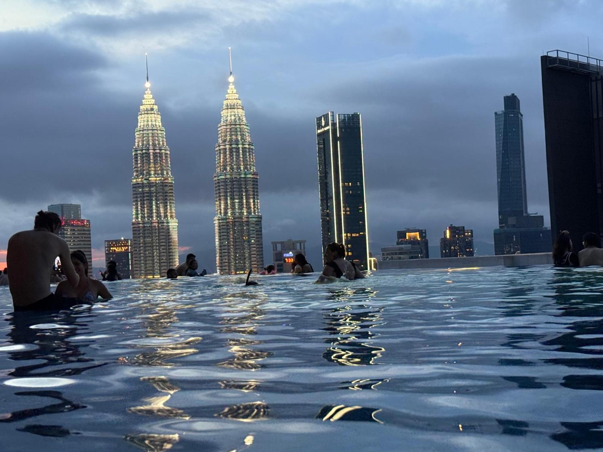 Pangsapuri Eaton Sky Residences Klcc *
